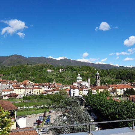 Appartamento Panoramico Pontremoli Extérieur photo