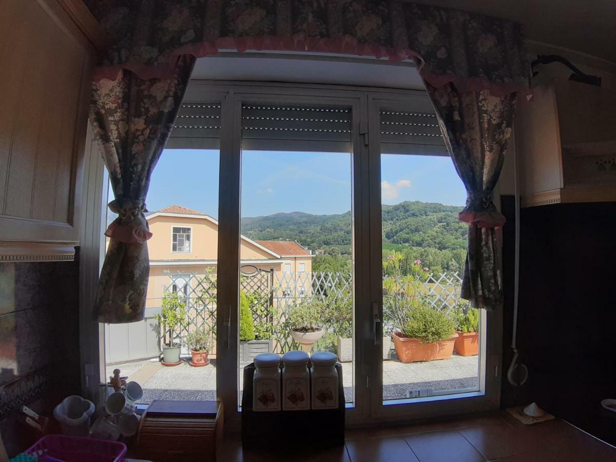 Appartamento Panoramico Pontremoli Extérieur photo