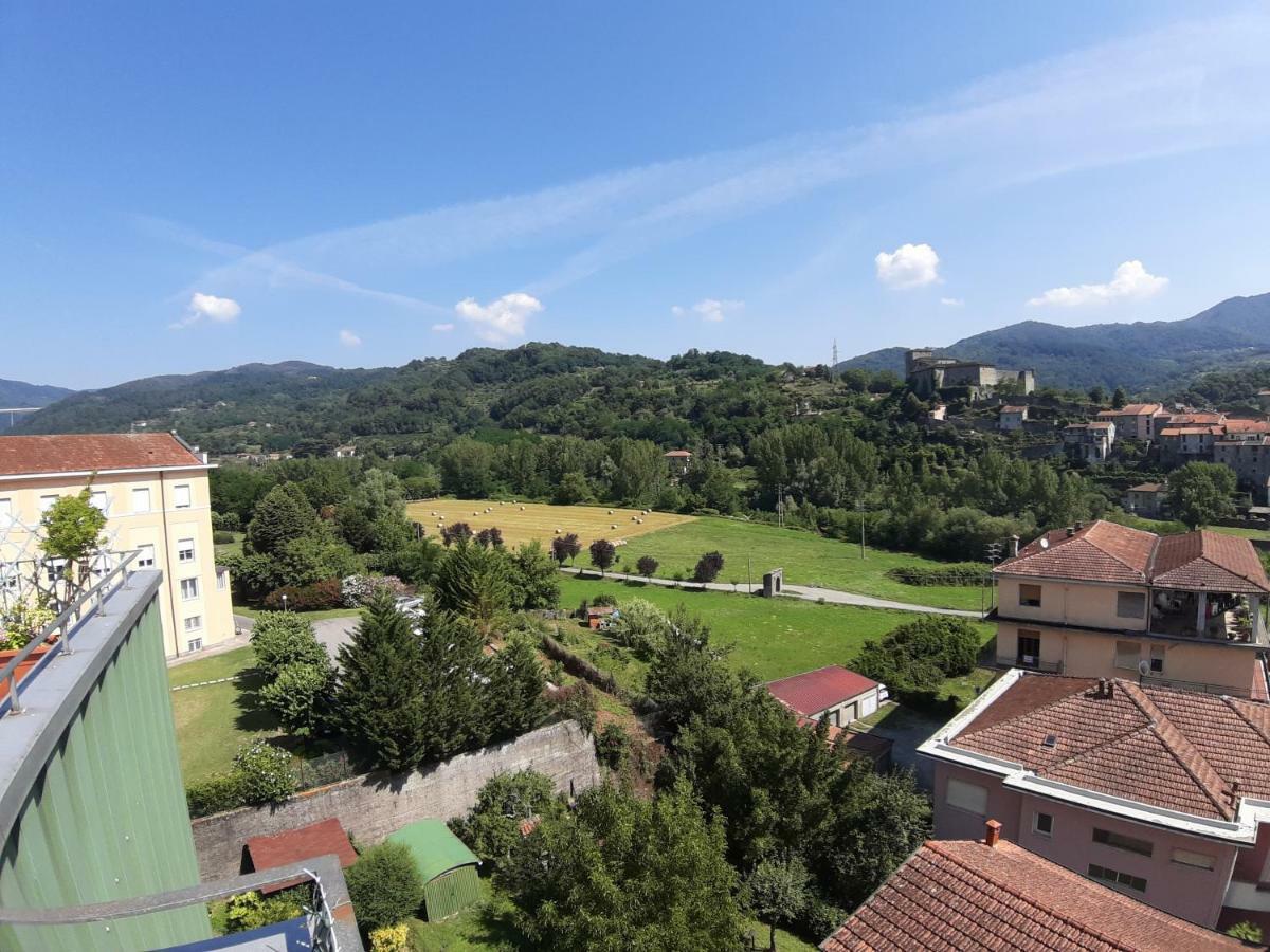 Appartamento Panoramico Pontremoli Extérieur photo